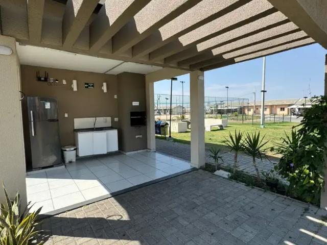 Casa / Sobrado em Condomínio para Venda em Pacatuba/CE Senador Carlos Jereissati 2 Quartos
