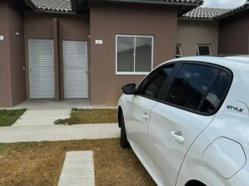 Casa / Sobrado em Condomínio para Venda em Pacatuba/CE Senador Carlos Jereissati 2 Quartos