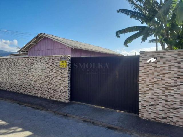 Casa / Sobrado em Condomínio para Venda em Palhoça/SC Barra do Aririú 4 Quartos
