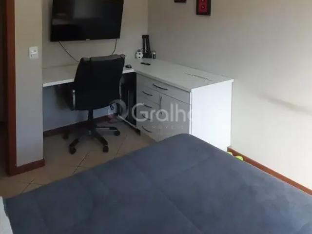 Casa / Sobrado em Condomínio para Venda em Palhoça/SC Pedra Branca 3 Quartos