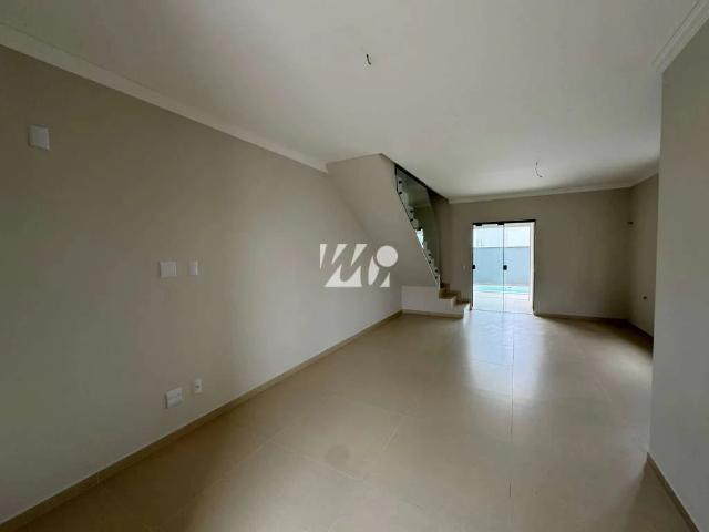 Casa / Sobrado em Condomínio para Venda em Palhoça/SC São Sebastião 3 Quartos