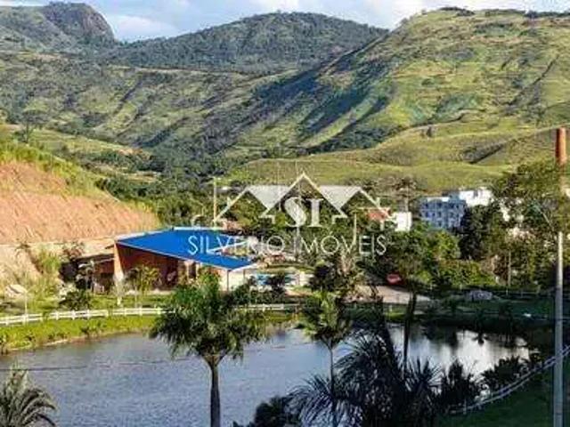 Casa / Sobrado em Condomínio para Venda em Paraíba do Sul/RJ Centro 3 Quartos