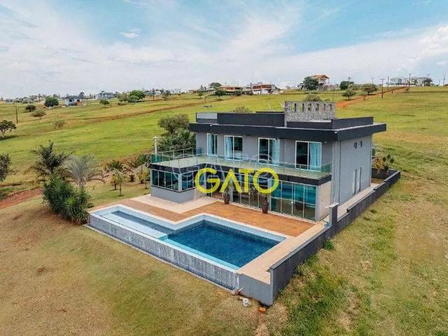 Casa / Sobrado em Condomínio para Venda em Paranapanema/SP Centro 5 Quartos