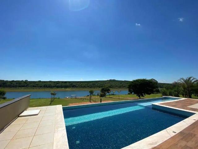 Casa / Sobrado em Condomínio para Venda em Paranapanema/SP Portal 5 Quartos