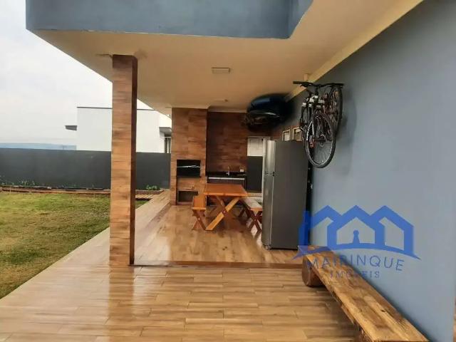 Casa / Sobrado em Condomínio para Venda em Paranapanema/SP Riviera Santa Cristina 3 Quartos