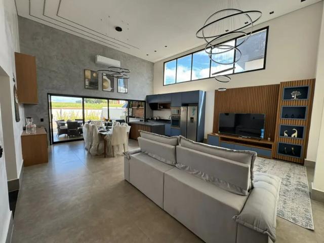 Casa / Sobrado em Condomínio para Venda em Paranapanema/SP Riviera Santa Cristina 3 Quartos