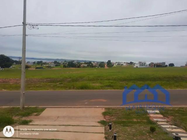 Casa / Sobrado em Condomínio para Venda em Paranapanema/SP Terras de Jurumirim 3 Quartos
