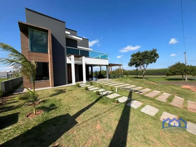 Casa / Sobrado em Condomínio para Venda em Paranapanema/SP Terras de Jurumirim 4 Quartos