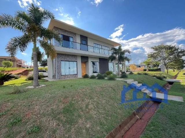 Casa / Sobrado em Condomínio para Venda em Paranapanema/SP Terras de Jurumirim 5 Quartos