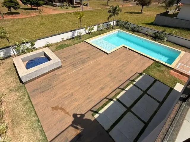 Casa / Sobrado em Condomínio para Venda em Paranapanema/SP Terras de Santa Cristina 3 Quartos
