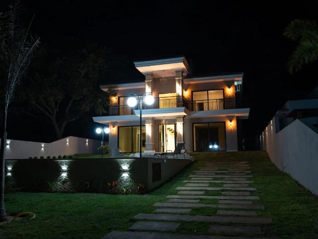 Casa / Sobrado em Condomínio para Venda em Paranapanema/SP Terras de Santa Cristina XIII Setor Marina 4 Quartos