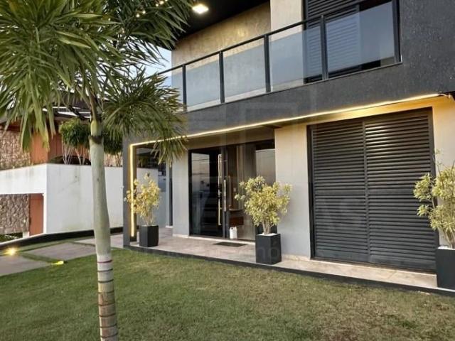 Casa / Sobrado em Condomínio para Venda em Paranapanema/SP Terras de Santa Cristina XIII Setor Marina 3 Quartos