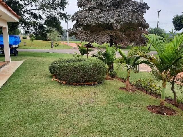 Casa / Sobrado em Condomínio para Venda em Paranapanema/SP Zona Rural 3 Quartos
