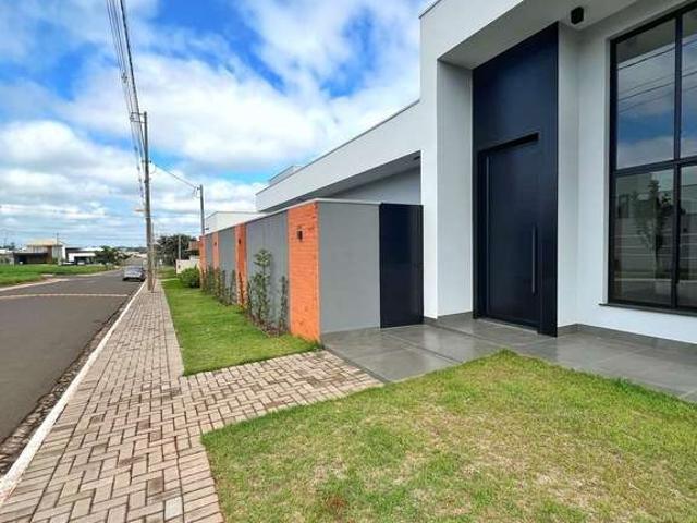 Casa / Sobrado em Condomínio para Venda em Paranavaí/PR Jardim Iguaçu 4 Quartos