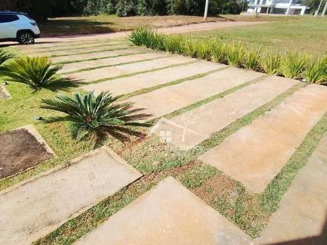 Casa / Sobrado em Condomínio para Venda em Pardinho/SP Ninho Verde 3 Quartos