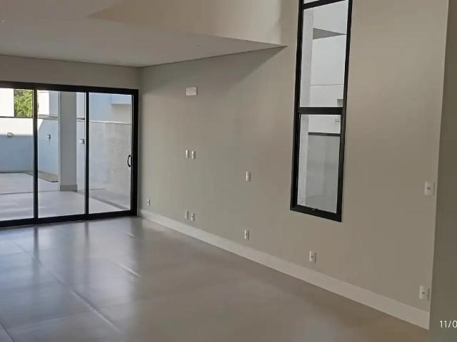 Casa / Sobrado em Condomínio para Venda em Paulínia/SP Centro 3 Quartos