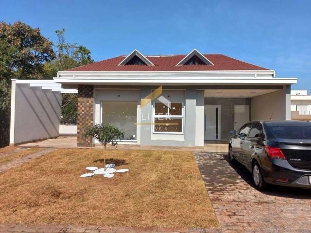 Casa / Sobrado em Condomínio para Venda em Paulínia/SP Betel 4 Quartos