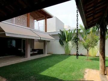 Casa / Sobrado em Condomínio para Venda em Paulínia/SP Betel 4 Quartos