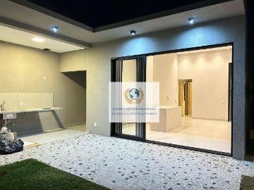 Casa / Sobrado em Condomínio para Venda em Paulínia/SP São Bento 3 Quartos