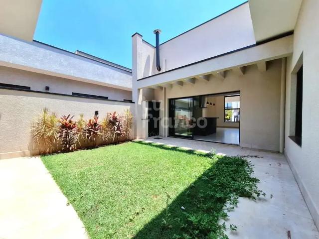 Casa / Sobrado em Condomínio para Venda em Paulínia/SP Parque Brasil 500 3 Quartos