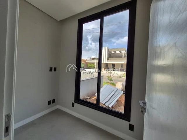 Casa / Sobrado em Condomínio para Venda em Paulínia/SP Parque Brasil 500 3 Quartos