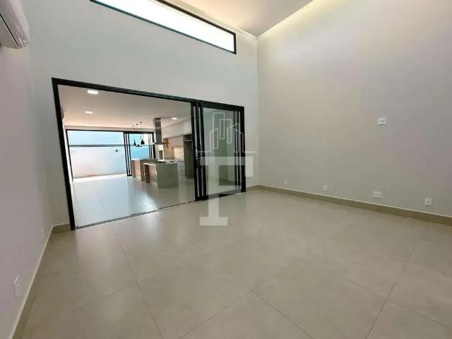 Casa / Sobrado em Condomínio para Venda em Paulínia/SP Parque Brasil 500 3 Quartos