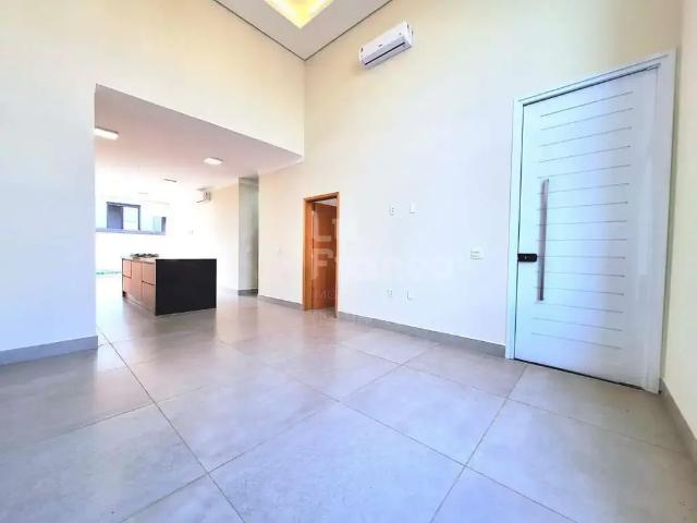 Casa / Sobrado em Condomínio para Venda em Paulínia/SP Parque Brasil 500 3 Quartos
