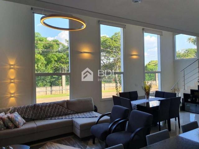 Casa / Sobrado em Condomínio para Venda em Paulínia/SP Parque Brasil 500 3 Quartos