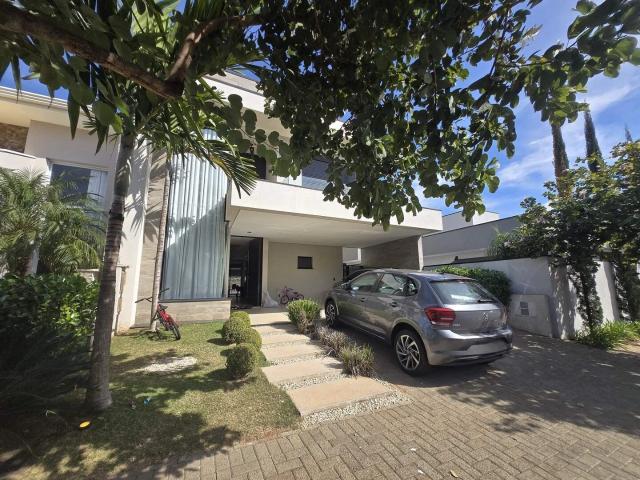 Casa / Sobrado em Condomínio para Venda em Paulínia/SP Parque Brasil 500 3 Quartos