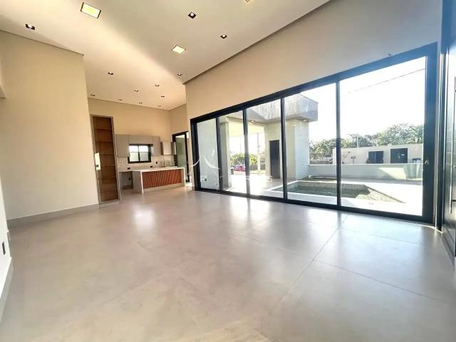 Casa / Sobrado em Condomínio para Venda em Paulínia/SP Parque Brasil 500 3 Quartos