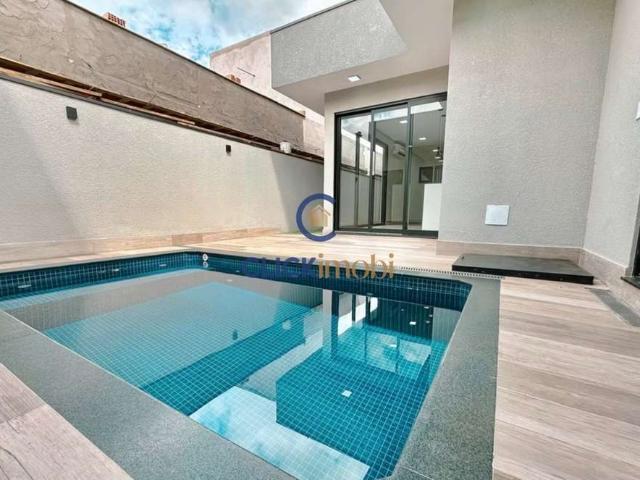 Casa / Sobrado em Condomínio para Venda em Paulínia/SP Parque Brasil 500 4 Quartos