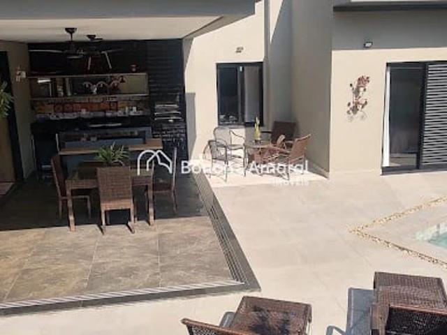 Casa / Sobrado em Condomínio para Venda em Paulínia/SP Villa Franca 3 Quartos