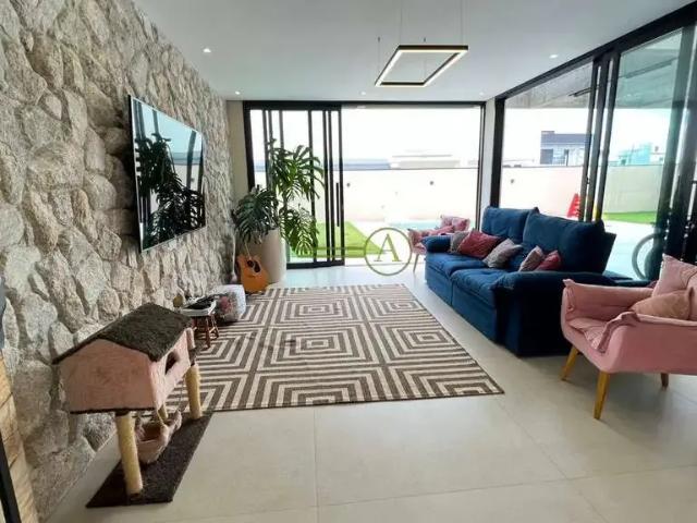 Casa / Sobrado em Condomínio para Venda em Peruíbe/SP Flora Rica 5 Quartos