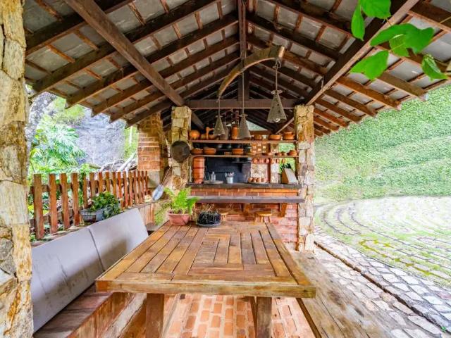 Casa / Sobrado em Condomínio para Venda em Petrópolis/RJ Itaipava 5 Quartos