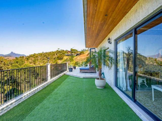 Casa / Sobrado em Condomínio para Venda em Petrópolis/RJ Itaipava 4 Quartos