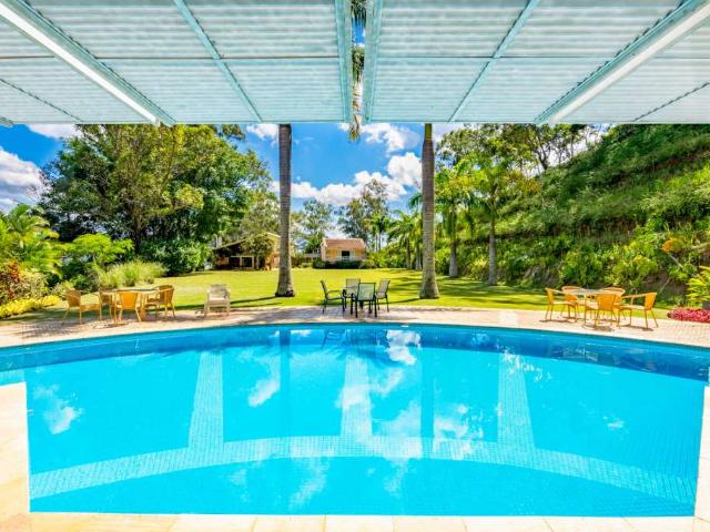 Casa / Sobrado em Condomínio para Venda em Petrópolis/RJ Itaipava 5 Quartos