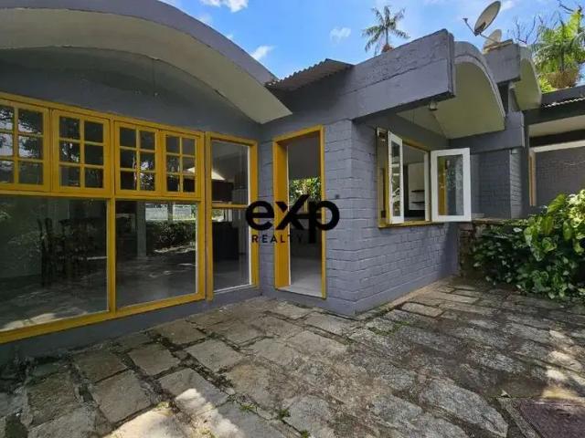 Casa / Sobrado em Condomínio para Venda em Petrópolis/RJ Itaipava 3 Quartos