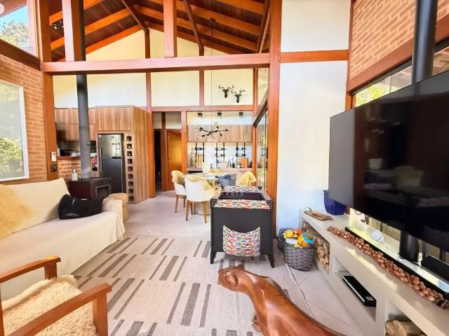 Casa / Sobrado em Condomínio para Venda em Petrópolis/RJ Pedro do Rio 4 Quartos