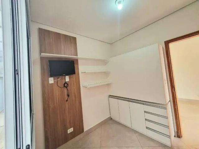 Casa / Sobrado em Condomínio para Venda em Pindamonhangaba/SP Condomínio Residencial e Comercial Laguna 4 Quartos
