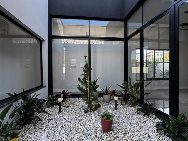 Casa / Sobrado em Condomínio para Venda em Pindamonhangaba/SP Loteamento Residencial Reserva dos Lagos 3 Quartos