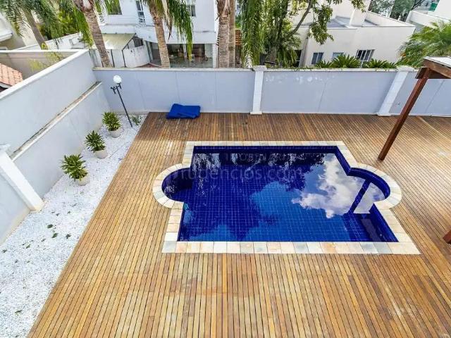 Casa / Sobrado em Condomínio para Venda em Pinhais/PR Alphaville Graciosa 4 Quartos