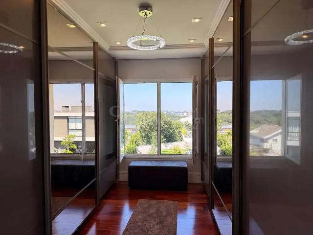 Casa / Sobrado em Condomínio para Venda em Pinhais/PR Alphaville Graciosa 4 Quartos