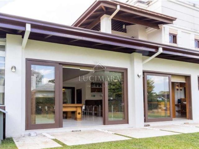Casa / Sobrado em Condomínio para Venda em Pinhais/PR Alphaville Graciosa 4 Quartos