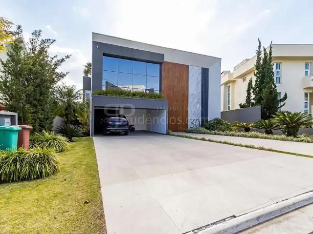Casa / Sobrado em Condomínio para Venda em Pinhais/PR Alphaville Graciosa 4 Quartos