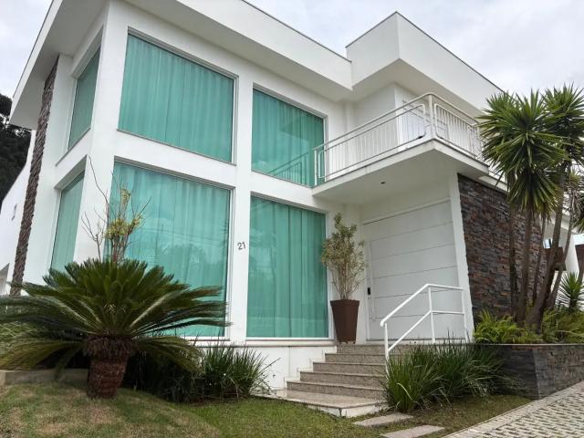 Casa / Sobrado em Condomínio para Venda em Pinhais/PR Alphaville Graciosa 5 Quartos
