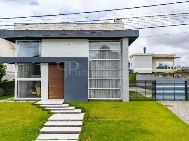 Casa / Sobrado em Condomínio para Venda em Pinhais/PR Alphaville Graciosa 5 Quartos