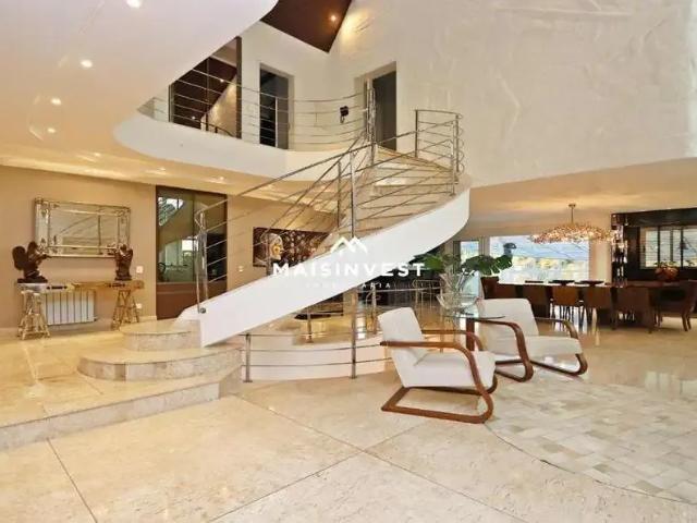Casa / Sobrado em Condomínio para Venda em Pinhais/PR Alphaville Graciosa 5 Quartos