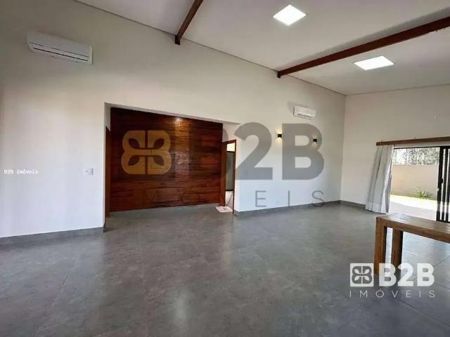 Casa / Sobrado em Condomínio para Venda em Piratininga/SP Residencial Villa de Leon 2 Quartos