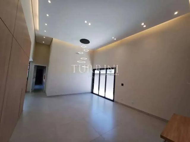 Casa / Sobrado em Condomínio para Venda em Piratininga/SP Residencial Villa de Leon 3 Quartos