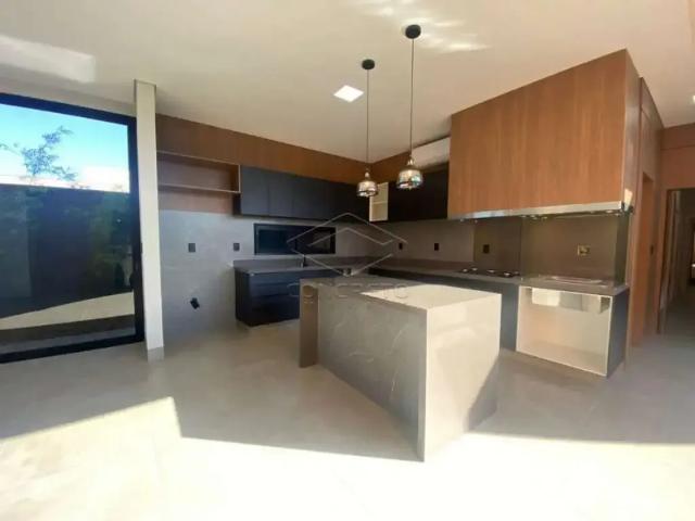 Casa / Sobrado em Condomínio para Venda em Piratininga/SP Zona Rural 3 Quartos